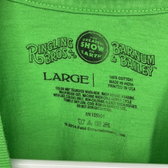 Ringling Brothers Circus Tee - Picture 6 of 7